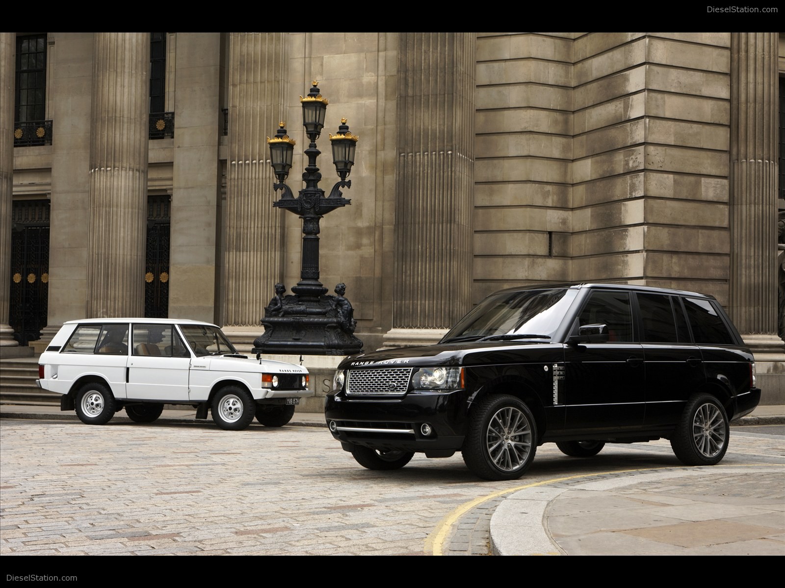 Land Rover Range Rover Black Edition 2011 Land Rover Range Rover Black Edition 2011
